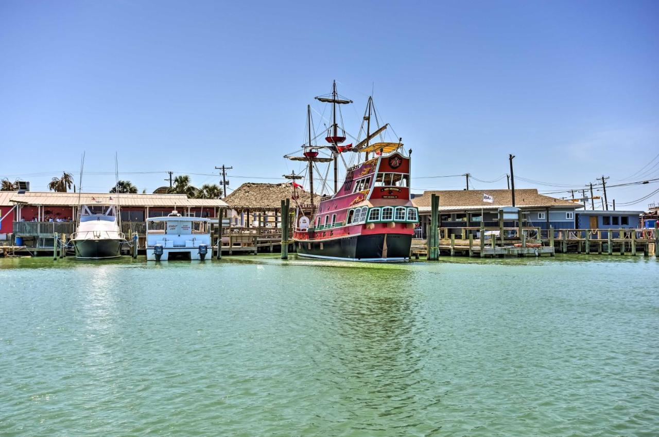 Spacious Port Aransas Condo Near Beach And Golfing Exterior photo